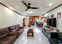 Blk 243 Gombak View (Bukit Batok), HDB 5 Rooms #555769481